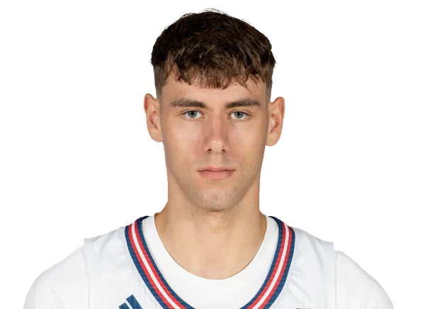 Max Langenfeld headshot