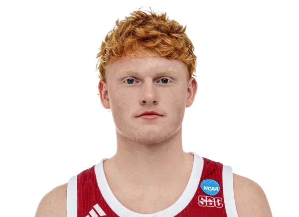 Cooper Campbell headshot