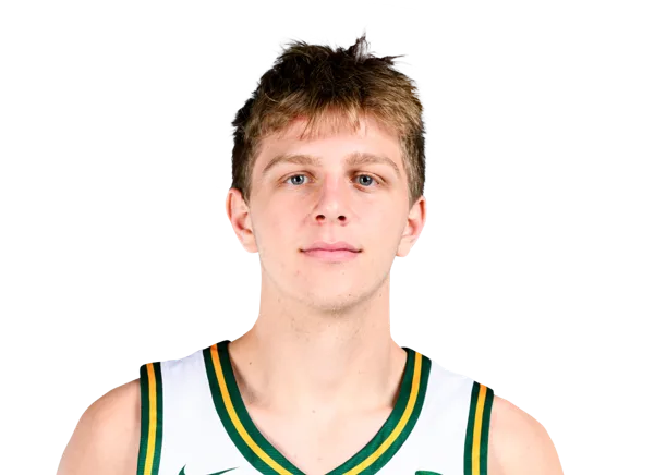 Alex Bruskotter headshot