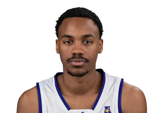Isaiah Mbeng headshot