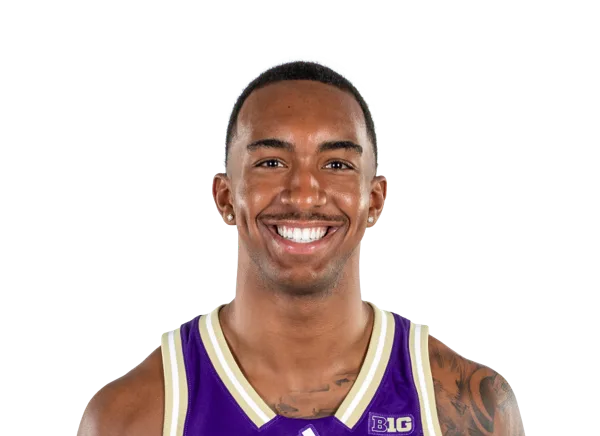 Bryson Tucker headshot