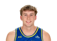 Alec Squires headshot