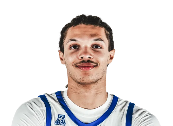 Curtis Givens III headshot