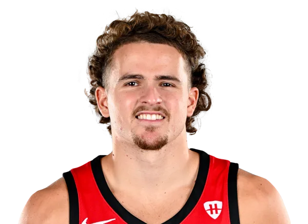 Cam Polak headshot