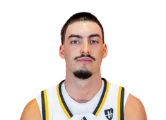 Kael Robinson headshot
