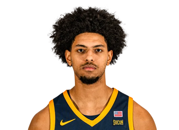 Isaiah Sutherland headshot