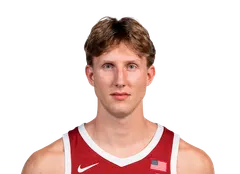 Oskar Giltay headshot