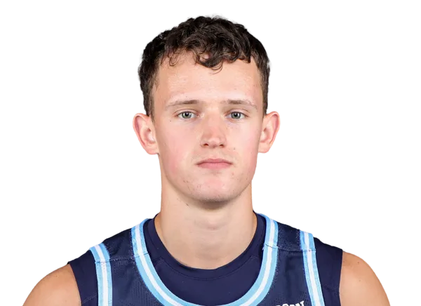 Logan Applegate headshot