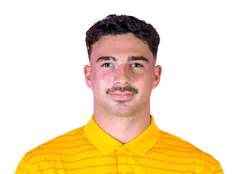 Parker Whisenhunt headshot