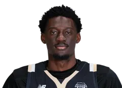 Daniel Akoue headshot