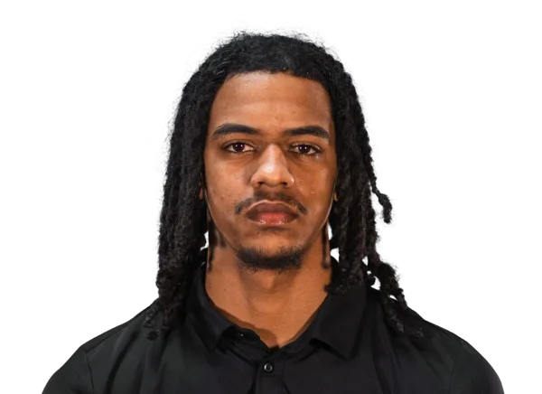 Isaac Taveras headshot