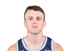 Carter Kingsbury headshot