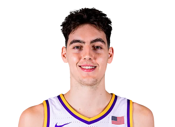 Max Mackinnon headshot