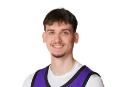 Matus Hronsky headshot