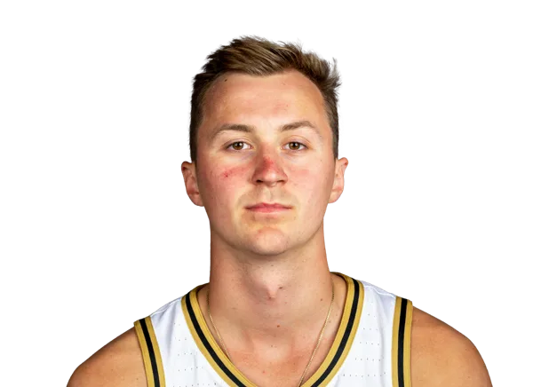 Fletcher Loyer headshot