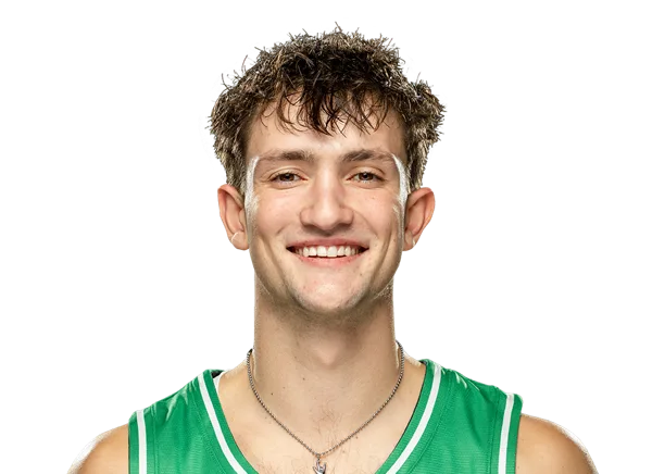Hayden Welling headshot