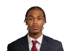 Tae Davis headshot