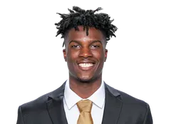 JaQualon "JQ" Roberts headshot