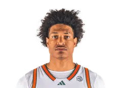 Tru Washington headshot