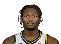 KC Ugwuakazi headshot