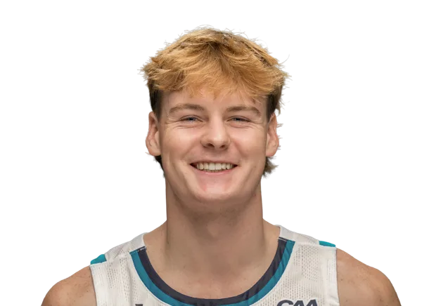 Gavin Walsh headshot