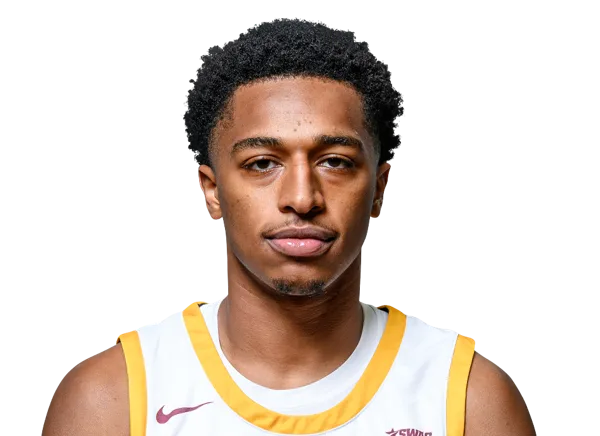Seneca Willoughby headshot