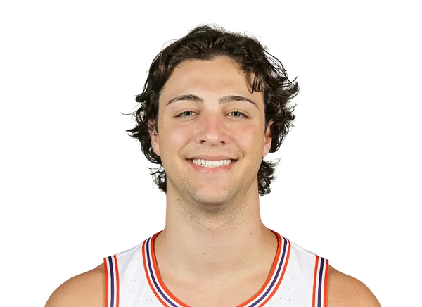 Carter Welling headshot