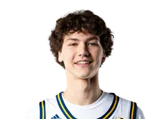 Derin Saran headshot