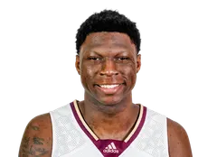 Tay Knox headshot